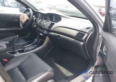 2017 Honda Accord Sport Se z USA, uszkodzony, nr VIN 1HGCR2F1XHA280578